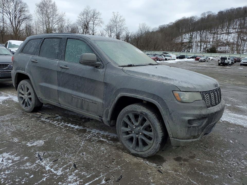 Продажа на аукционе авто 2018 Jeep Grand Cherokee, vin: 1C4RJFAG6JC423085, номер лота: 76974725