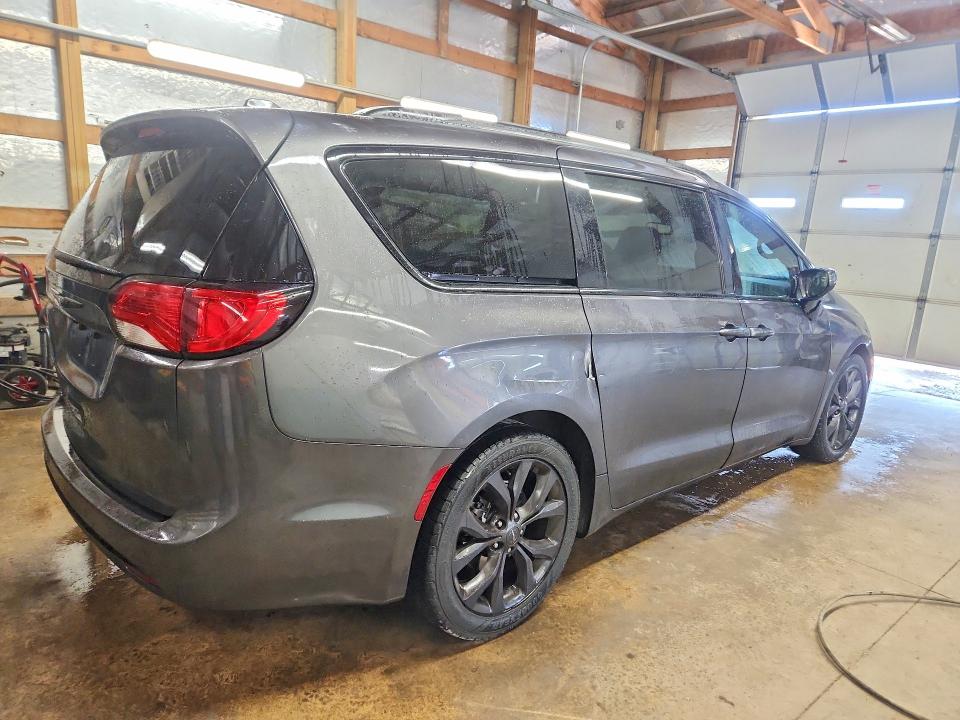 Продаж на аукціоні авто 2018 Chrysler Pacifica, vin: 2C4RC1BG0JR235195, номер лоту: 78066625