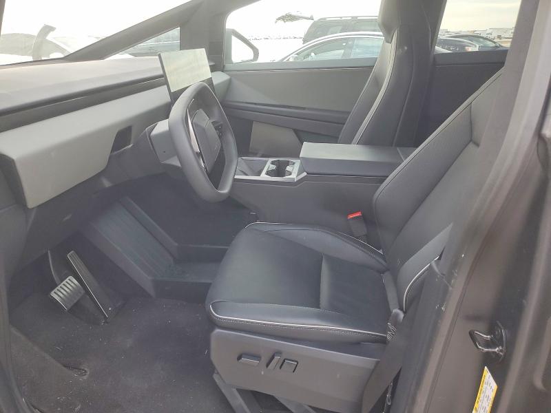 73372385 :رقم المزاد ، 7G2CEHED6SA076023 vin ، 2025 Tesla Cybertruck مزاد بيع