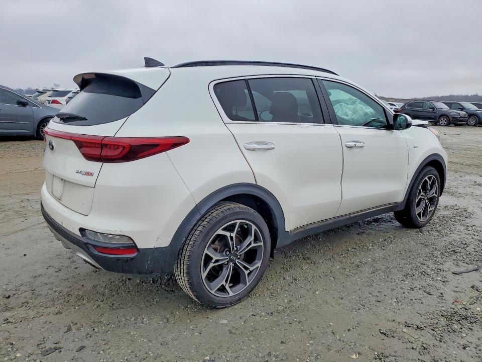 76017125 :رقم المزاد ، KNDPRCA64M7877628 vin ، 2021 Kia Sportage مزاد بيع