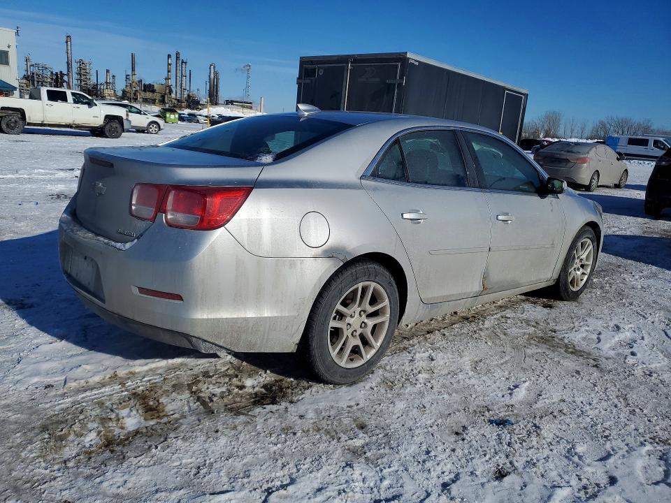 77201125 :رقم المزاد ، 1G11C5SL2FF266683 vin ، 2015 Chevrolet Malibu مزاد بيع