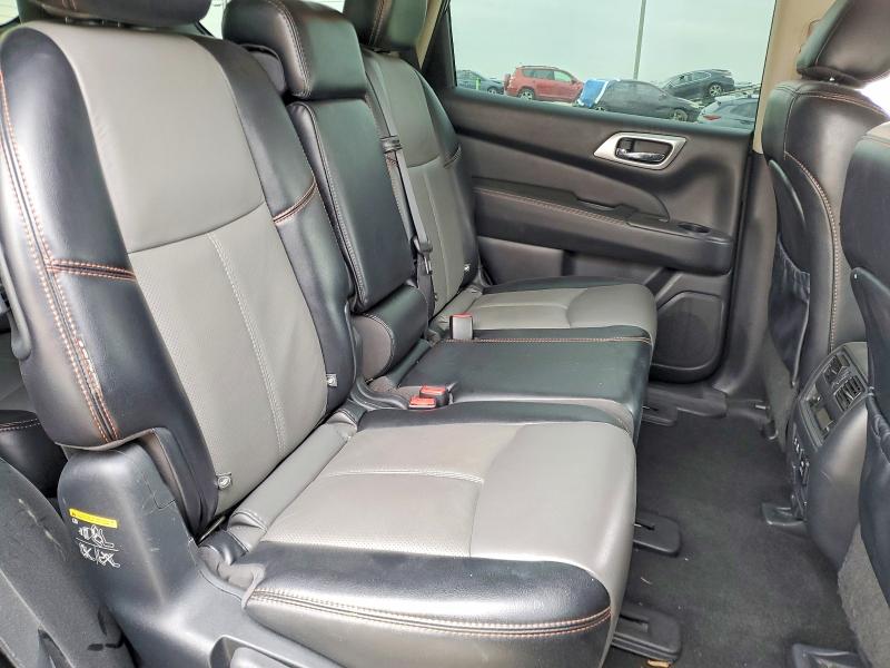 76137965 :رقم المزاد ، 5N1DR2CMXLC627952 vin ، 2020 Nissan Pathfinder مزاد بيع