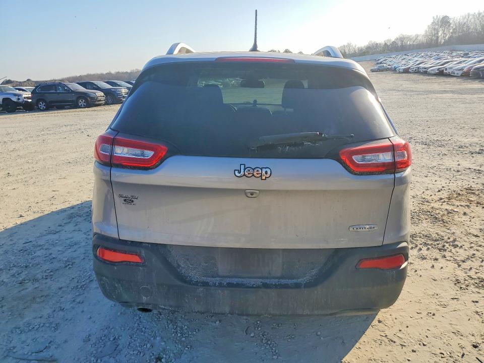 Продаж на аукціоні авто 2017 Jeep Cherokee, vin: 1C4PJLCB5HD221902, номер лоту: 76061115