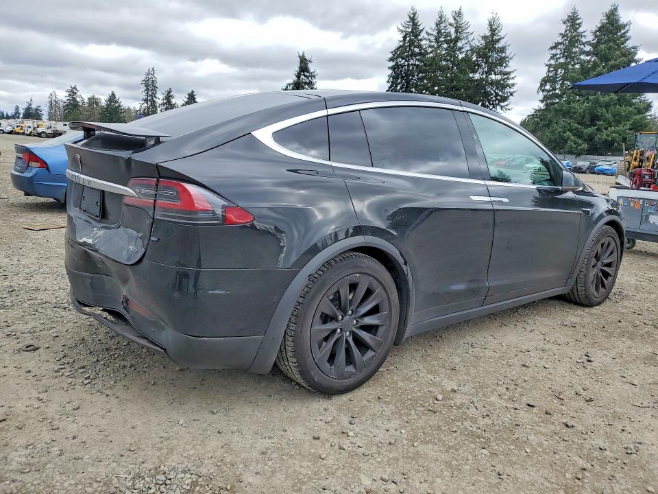 Aukcja sprzedaży 2018 Tesla Model X, vin: 5YJXCBE20JF100923, numer aukcji: 79568075