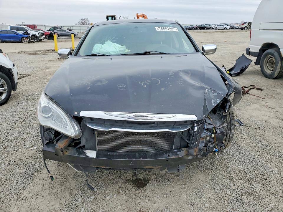 2014 Chrysler 200 მანქანა იყიდება აუქციონზე, vin: 1C3CCBCG9EN135985, აუქციონის ნომერი: 78857005