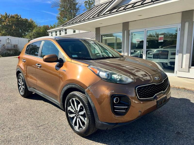 2017 Kia Sportage E მანქანა იყიდება აუქციონზე, vin: KNDPNCAC2H7032557, აუქციონის ნომერი: 77595735