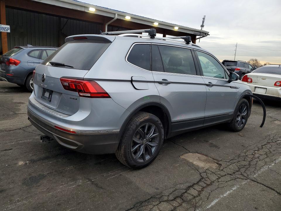 Aukcja sprzedaży 2023 Volkswagen Tiguan, vin: 3VVMB7AX4PM014427, numer aukcji: 75040355