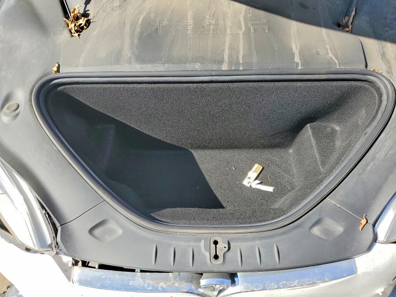 76388105 :رقم المزاد ، 5YJSA1E26KF347925 vin ، 2019 Tesla Model S مزاد بيع