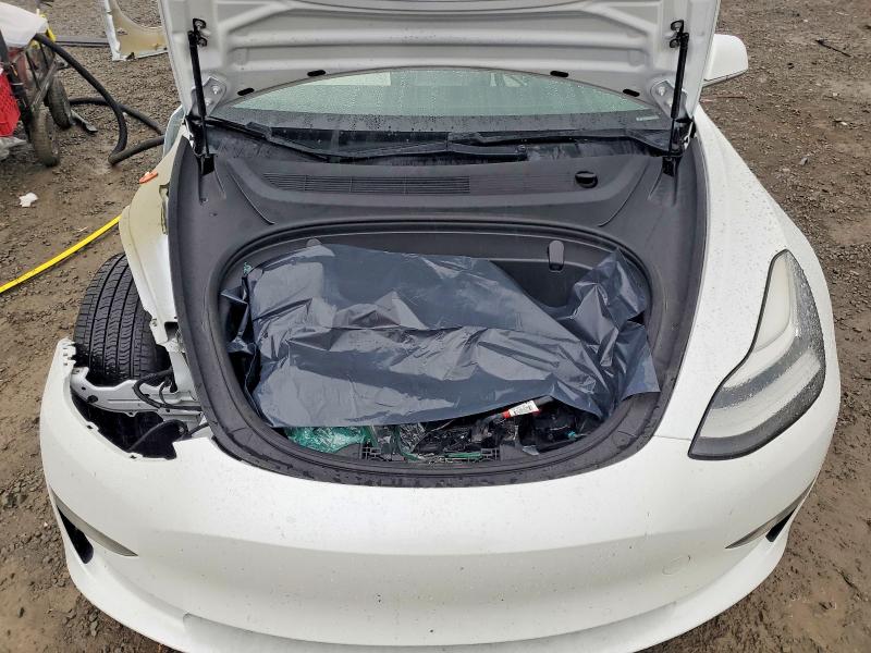 Продажа на аукционе авто 2018 Tesla Model 3, vin: 5YJ3E1EB1JF135568, номер лота: 75196935