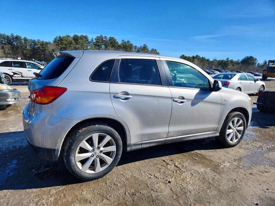 Продаж на аукціоні авто 2015 Mitsubishi Outlander Sport, vin: 4A4AP3AU5FE051890, номер лоту: 77469225