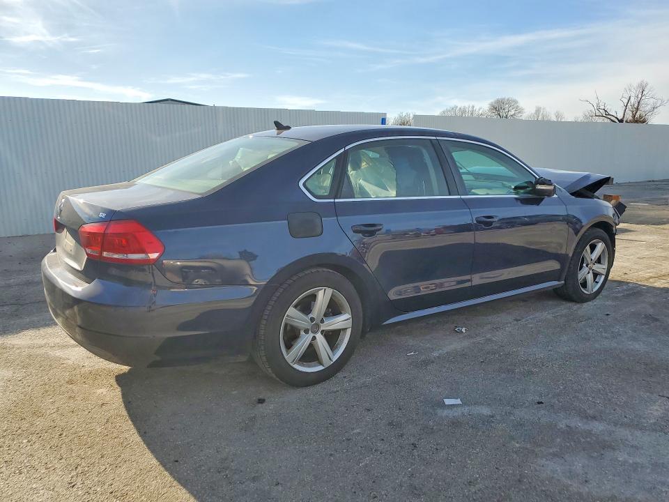 Продажа на аукционе авто 2012 Volkswagen Passat, vin: 1VWBP7A37CC009929, номер лота: 76991025