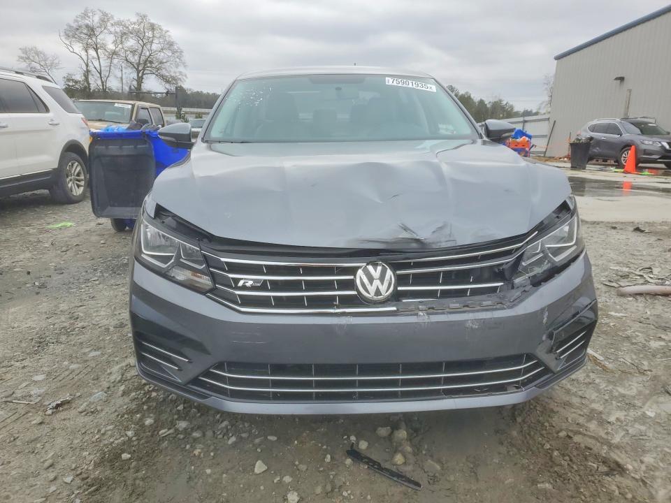 2017 Volkswagen Passat მანქანა იყიდება აუქციონზე, vin: 1VWDT7A3XHC060966, აუქციონის ნომერი: 75901935