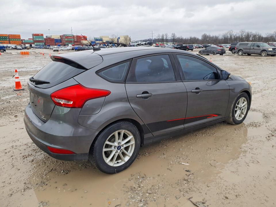 2015 Ford Focus Se მანქანა იყიდება აუქციონზე, vin: 1FADP3K21FL245383, აუქციონის ნომერი: 78085375
