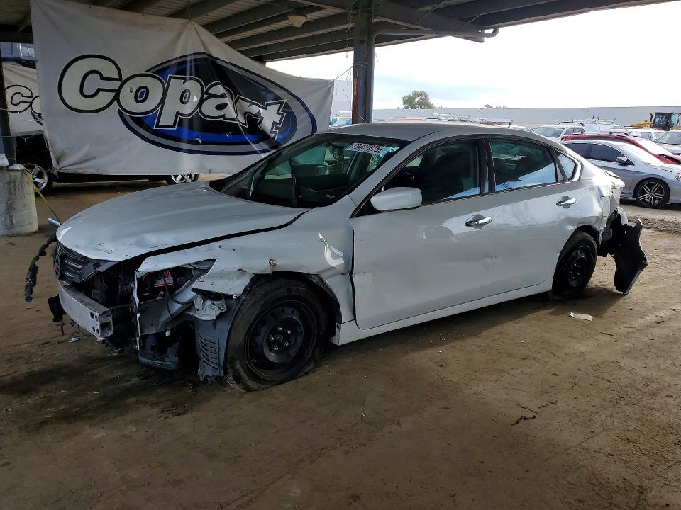 Auction sale of the 2016 Nissan Altima, vin: 1N4AL3AP9GN373968, lot number: 79301875