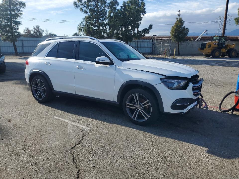 Продажа на аукционе авто 2022 Mercedes-benz Gle, vin: 4JGFB4KB6NA746847, номер лота: 78133575