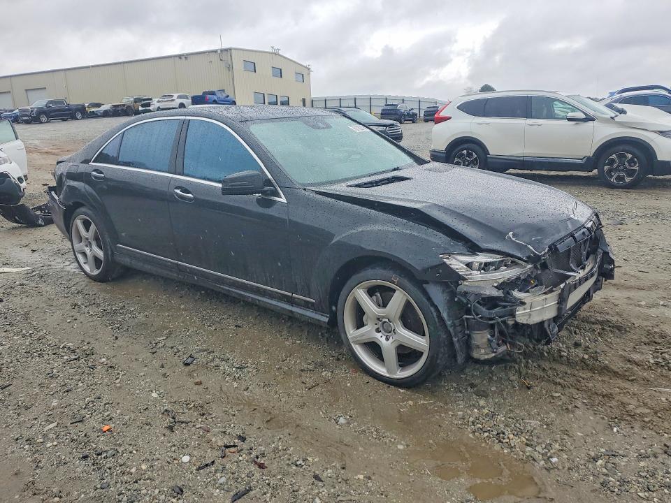 76118275 :رقم المزاد ، WDDNG7DB8DA505425 vin ، 2013 Mercedes-benz S مزاد بيع