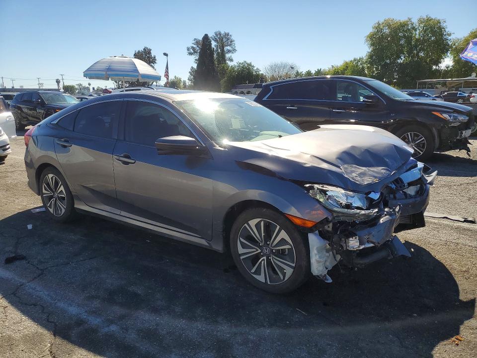 78300385 :رقم المزاد ، JHMFC1F77JX041972 vin ، 2018 Honda Civic مزاد بيع