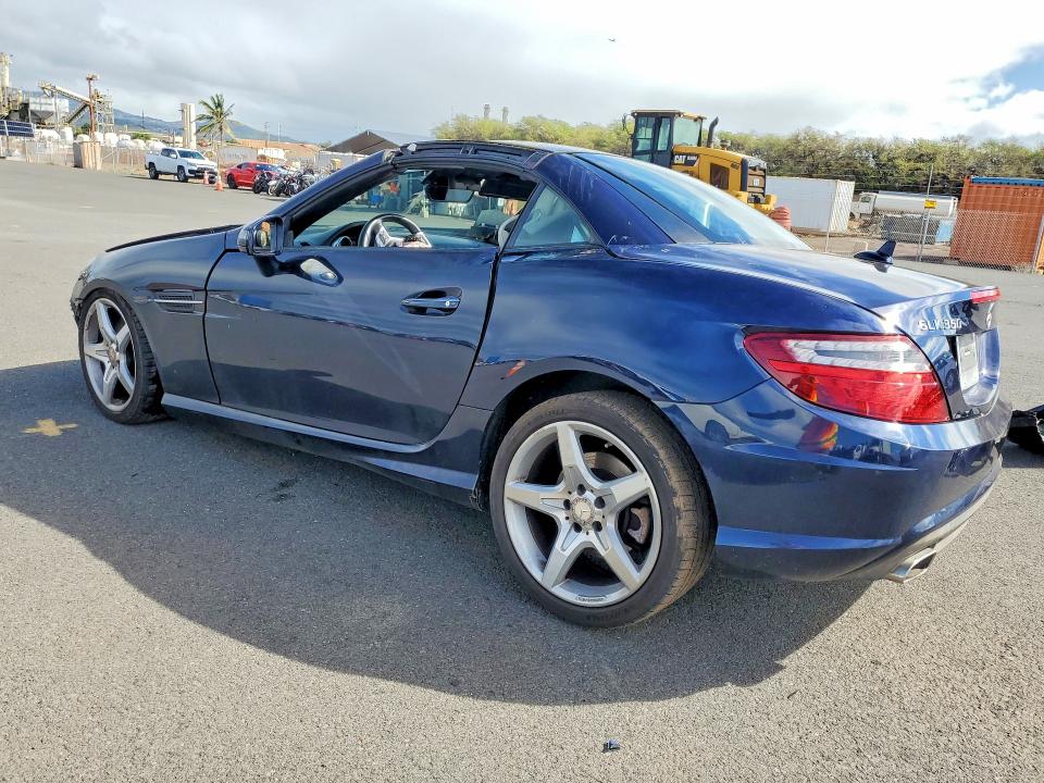 78556155 :رقم المزاد ، WDDPK5HA0CF033770 vin ، 2012 Mercedes-benz Slk مزاد بيع
