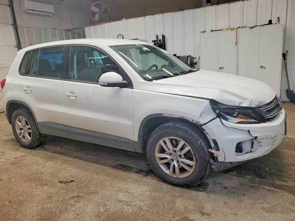 Aukcja sprzedaży 2014 Volkswagen Tiguan, vin: WVGBV3AX7EW589930, numer aukcji: 77491235
