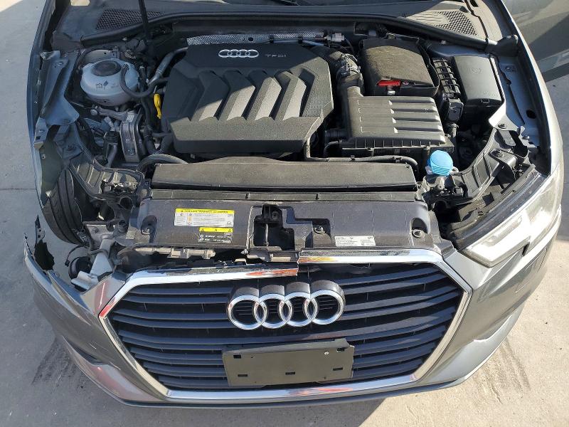 76633975 :رقم المزاد ، WAUAUGFF9J1038137 vin ، 2018 Audi A3 مزاد بيع