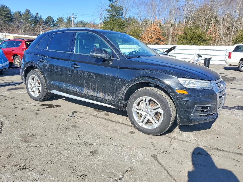 75685945 :رقم المزاد ، WA1ANAFYXJ2179284 vin ، 2018 Audi Q5 مزاد بيع
