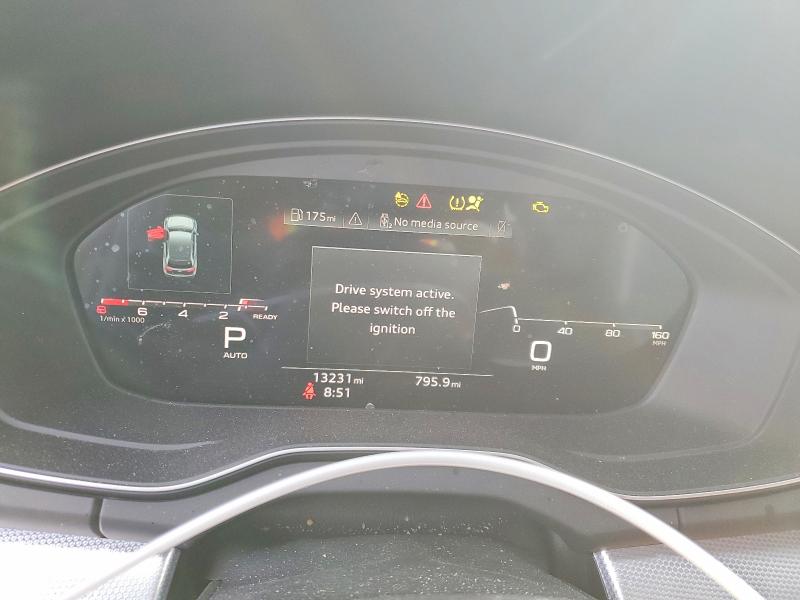 76492745 :رقم المزاد ، WA1EAAFY4R2075088 vin ، 2024 Audi Q5 مزاد بيع
