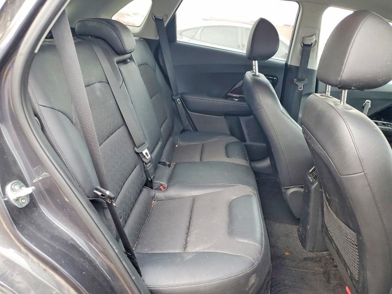 77927705 :رقم المزاد ، KNDCC3LC1J5149548 vin ، 2018 Kia Niro مزاد بيع