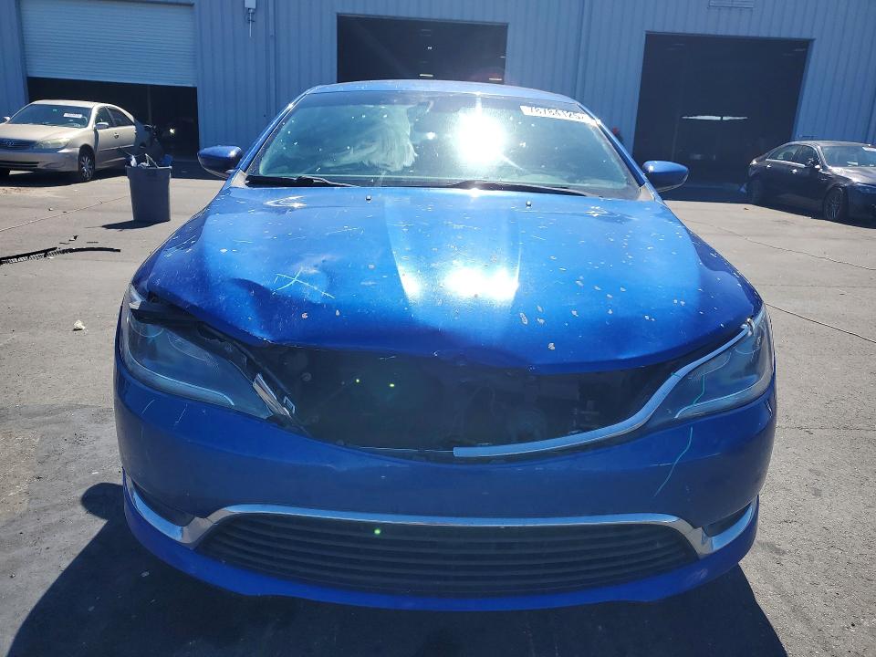 78784125 :رقم المزاد ، 1C3CCCAB6FN751951 vin ، 2015 Chrysler 200 مزاد بيع