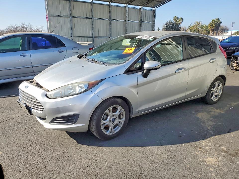 2015 Ford Fiesta მანქანა იყიდება აუქციონზე, vin: 3FADP4EJ6FM111444, აუქციონის ნომერი: 74665605