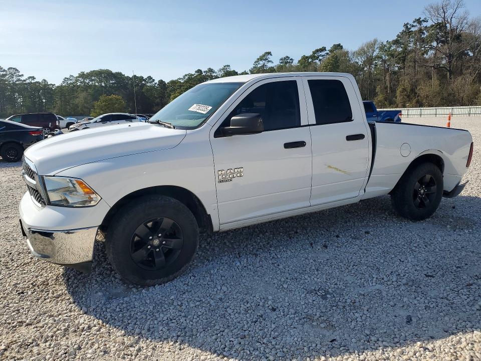 77793335 :رقم المزاد ، 1C6RR6FG9KS552695 vin ، 2019 Ram 1500 Classic مزاد بيع