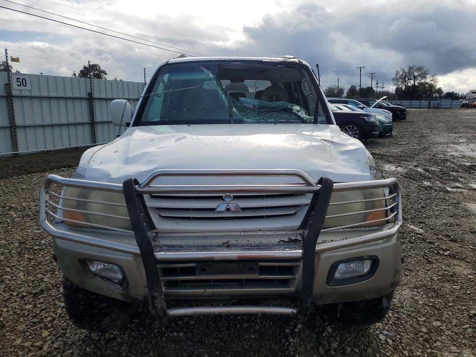 Продаж на аукціоні авто 2002 Mitsubishi Montero, vin: JA4MW51R32J014850, номер лоту: 77627265
