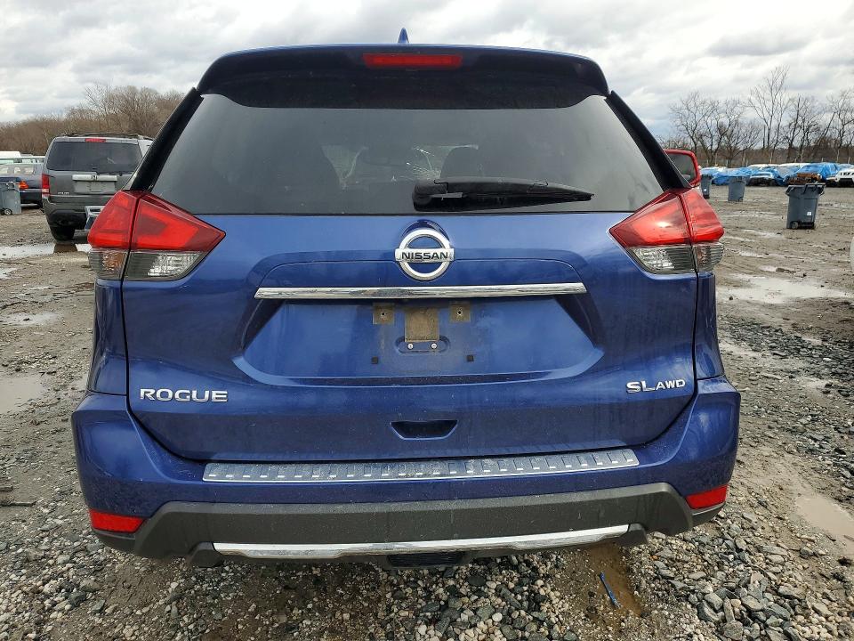 Продажа на аукционе авто 2017 Nissan Rogue, vin: JN8AT2MV8HW023813, номер лота: 78617215
