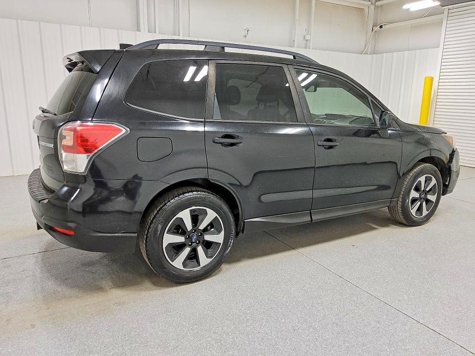 2018 Subaru Forester მანქანა იყიდება აუქციონზე, vin: JF2SJAEC8JH459652, აუქციონის ნომერი: 77952865