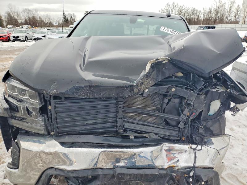 Продажа на аукционе авто 2019 Chevrolet Silverado, vin: 3GCUYDED9KG296521, номер лота: 77516875