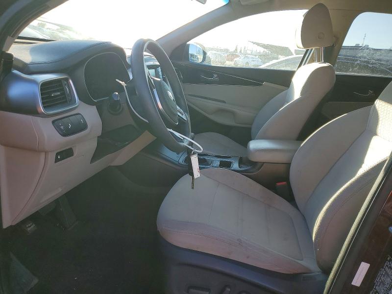 77987465 :رقم المزاد ، 5XYPG4A52KG467459 vin ، 2019 Kia Sorento مزاد بيع
