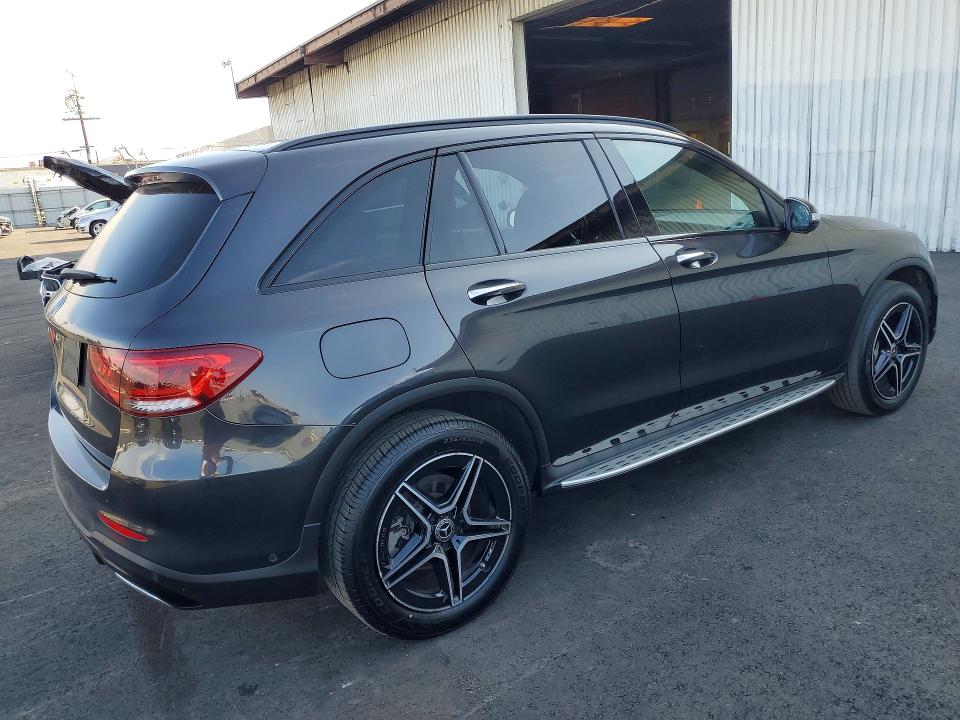 Продаж на аукціоні авто 2022 Mercedes-benz Glc 300, vin: W1N0G8DBXNV331015, номер лоту: 75879705