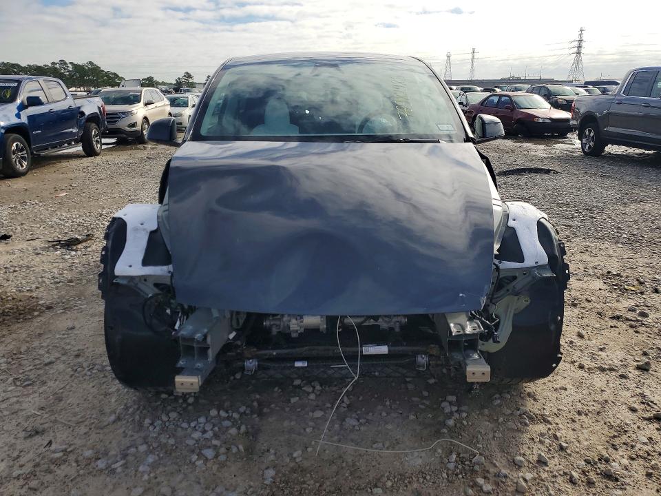 Продажа на аукционе авто 2026 Tesla Model Y, vin: 7SAYGDED7TA428851, номер лота: 76982985