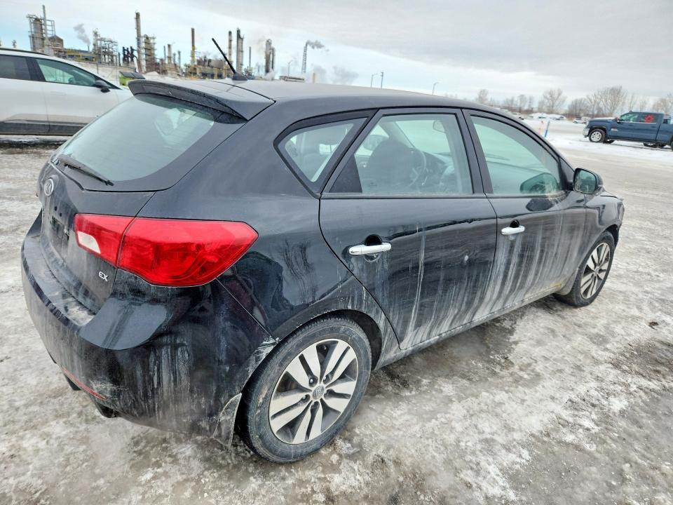 Продажа на аукционе авто 2013 Kia Forte, vin: KNAFU5A23D5700032, номер лота: 77898575
