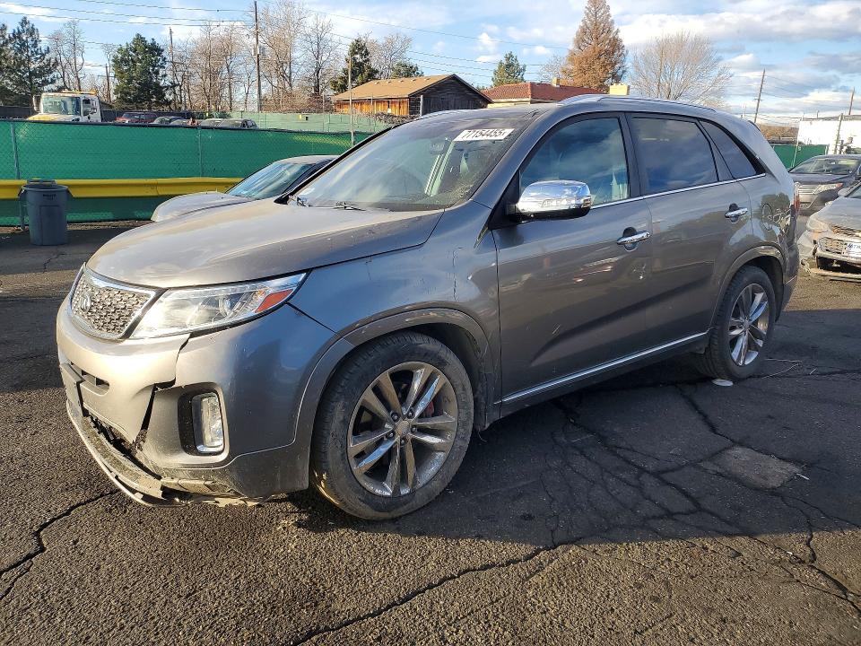 Продажа на аукционе авто 2015 Kia Sorento, vin: 5XYKW4A75FG637947, номер лота: 77154455