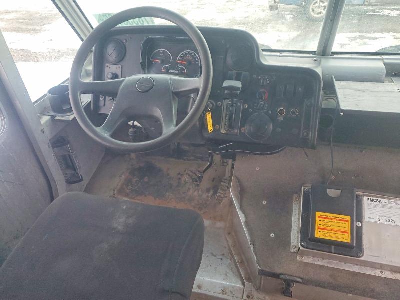 Продажа на аукционе авто 2016 Freigliner Chassis, vin: 4UZAC3DV4GCHX0552, номер лота: 49518436