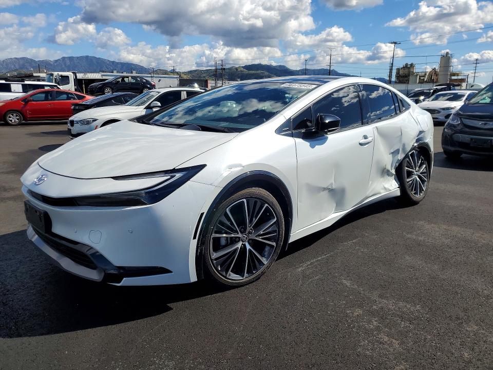 Продаж на аукціоні авто 2024 Toyota Prius, vin: JTDACAAUXR3044666, номер лоту: 78175545