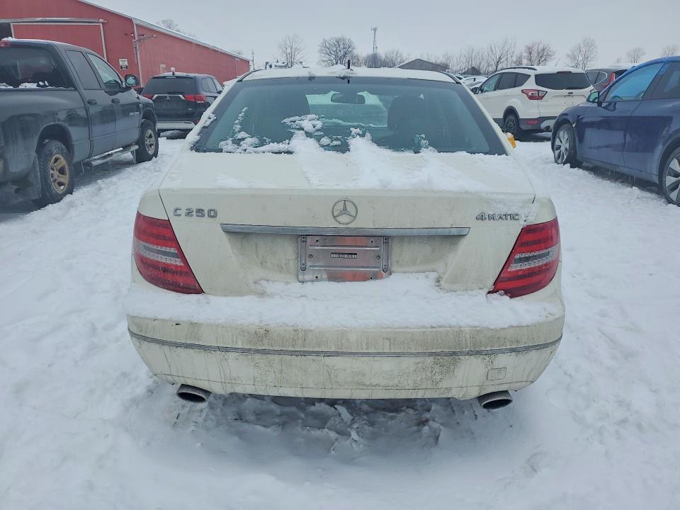 Продажа на аукционе авто 2012 Mercedes-benz C 250 4mat, vin: WDDGF8FB3CA622567, номер лота: 75751725