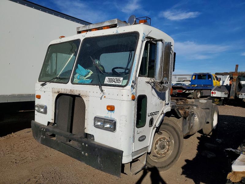 Продажа на аукционе авто 2002 Peterbilt Tractor 320, vin: 1XPZA08X62D713551, номер лота: 78884395