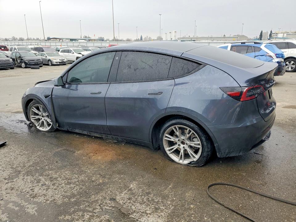76995505 :رقم المزاد ، 7SAYGDEE0PF639133 vin ، 2023 Tesla Model Y مزاد بيع