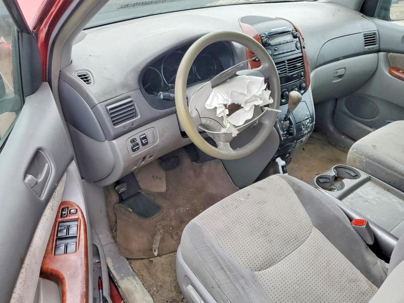 Aukcja sprzedaży 2010 Toyota Sienna, vin: 5TDKK4CC7AS318258, numer aukcji: 77992185