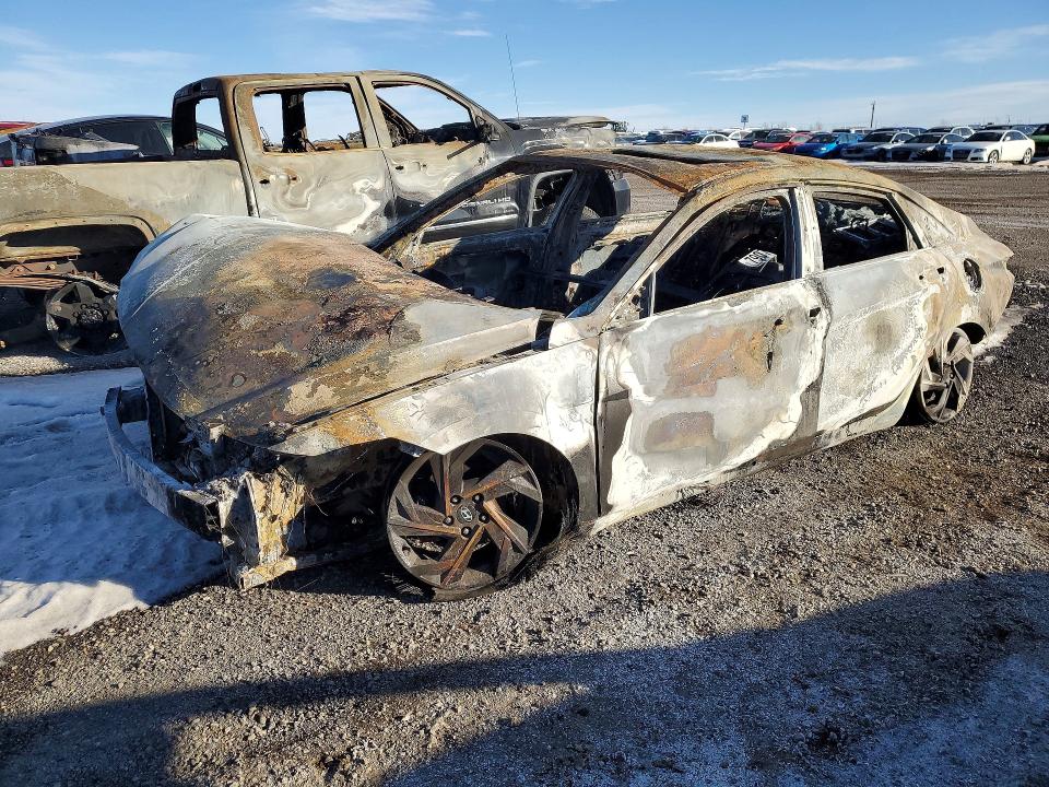 2025 Hyundai Elantra მანქანა იყიდება აუქციონზე, vin: KMHLM4DGXSU917258, აუქციონის ნომერი: 79071385
