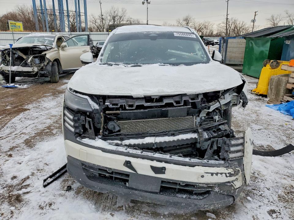 75586895 :رقم المزاد ، 3N8AP6DA3SL319361 vin ، 2025 Nissan Kicks مزاد بيع