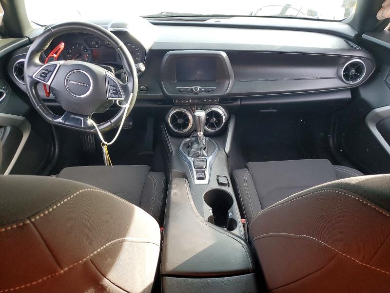 77233915 :رقم المزاد ، 1G1FB1RS3J0135126 vin ، 2018 Chevrolet Camaro مزاد بيع