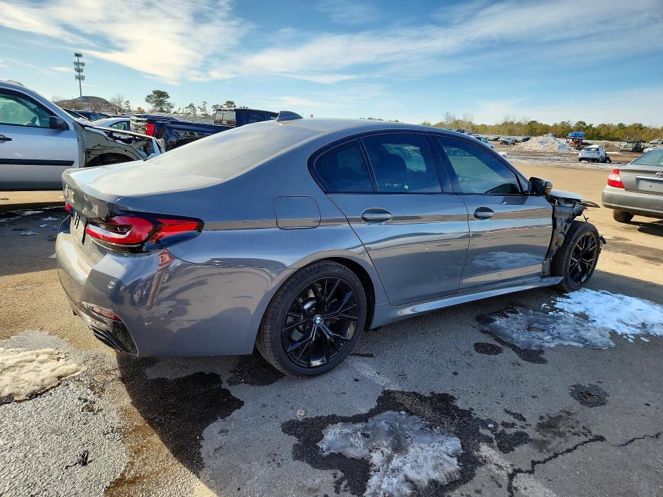2021 Bmw 530 მანქანა იყიდება აუქციონზე, vin: WBA13BJ07MWX05027, აუქციონის ნომერი: 76569545