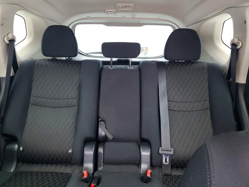 2018 Nissan Rogue მანქანა იყიდება აუქციონზე, vin: 5N1AT2MV4JC812121, აუქციონის ნომერი: 76609105